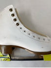 Botas / Regina 328 / Adult 6.5 / Spots and Stains 15