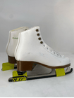 Botas / Regina 328 / Adult 6.5 / Spots and Stains 10