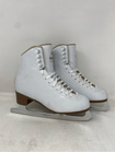Jackson Ultima JS1790 Adult 9 Width: C – Poor Condition, Minor Scratches 11
