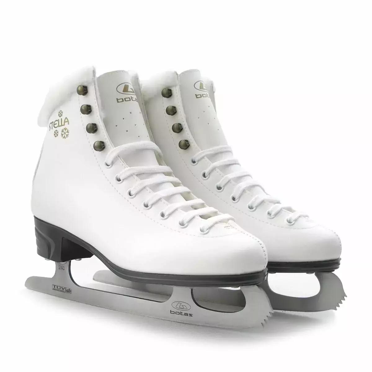 Underside of the Botas Stella Sport showing the graphite VERTIGO-designed sole and screw-mounted blade