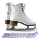 SKATE GURU Botas Model: Dagmar Figure Ice Skates/Size: Girls' 13 Bundle with Skate Guards
