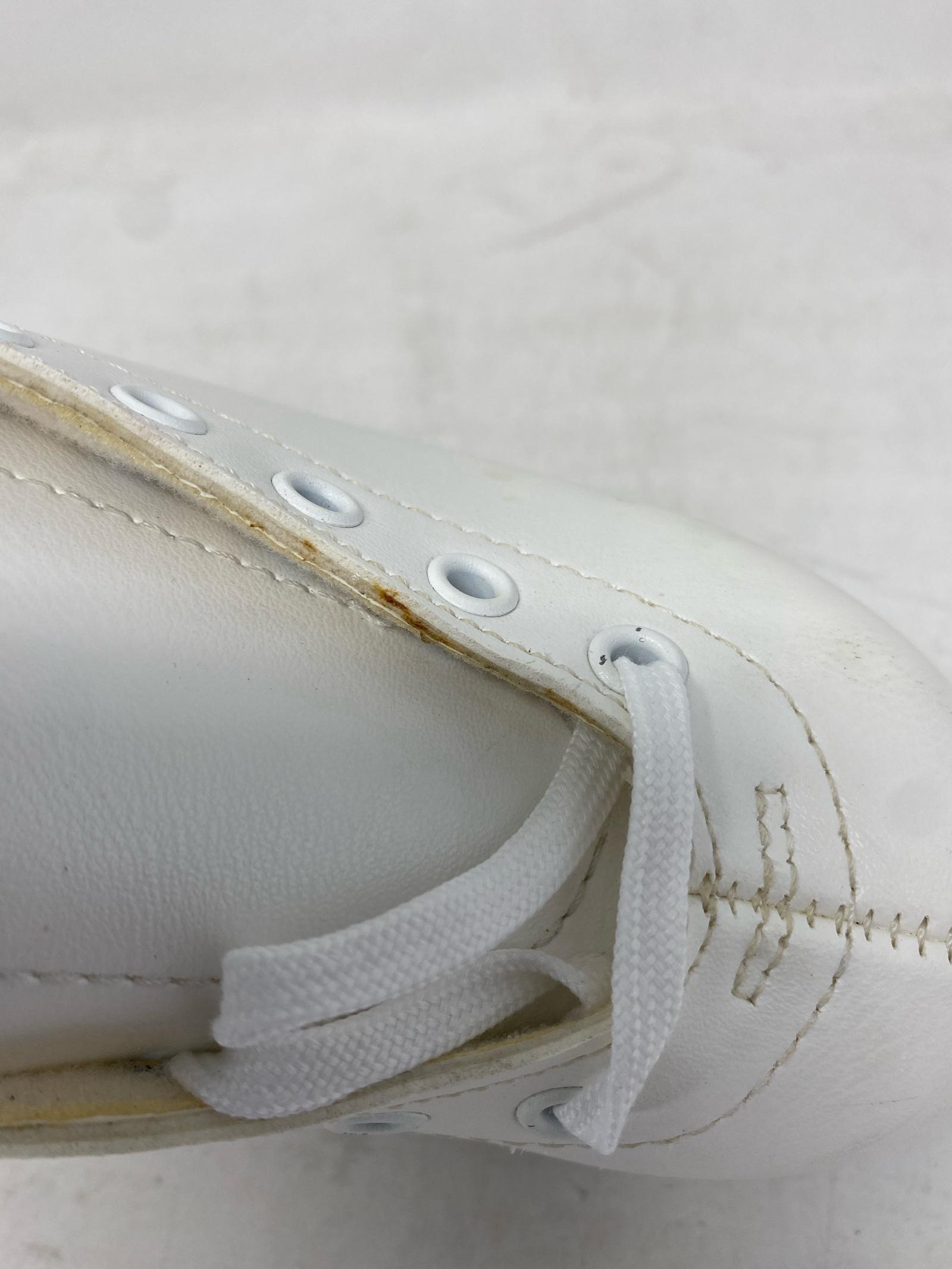 Botas / Stella White / Kids 2 / Minor Scratches and Glue Marks 2