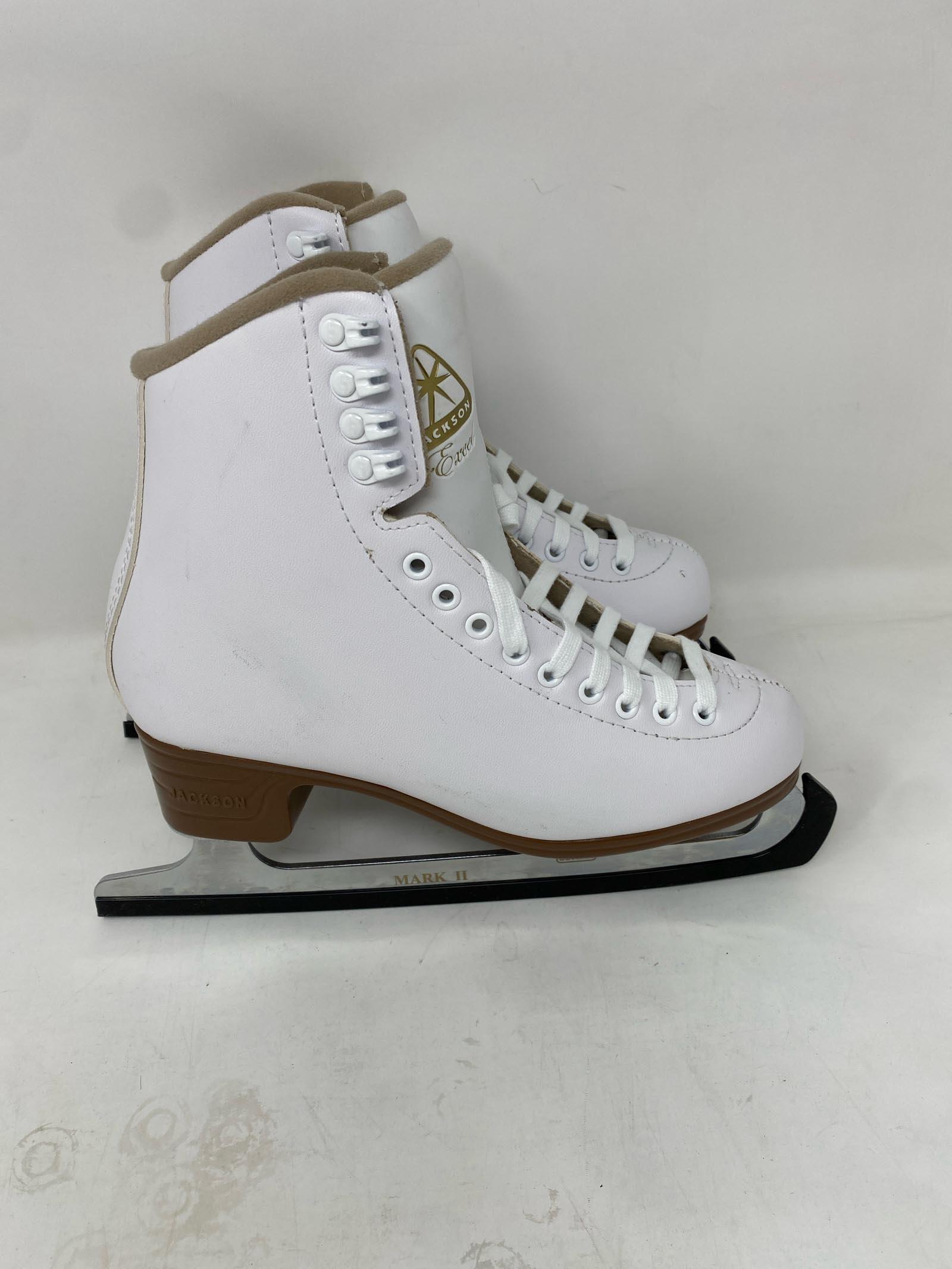 Jackson Ultima / Excel JS1290 / Adult 5.5 Width C / Small Scratch 4 Jackson Ultima / Excel JS1290 / Adult 5.5 Width C / Small Scratch 4