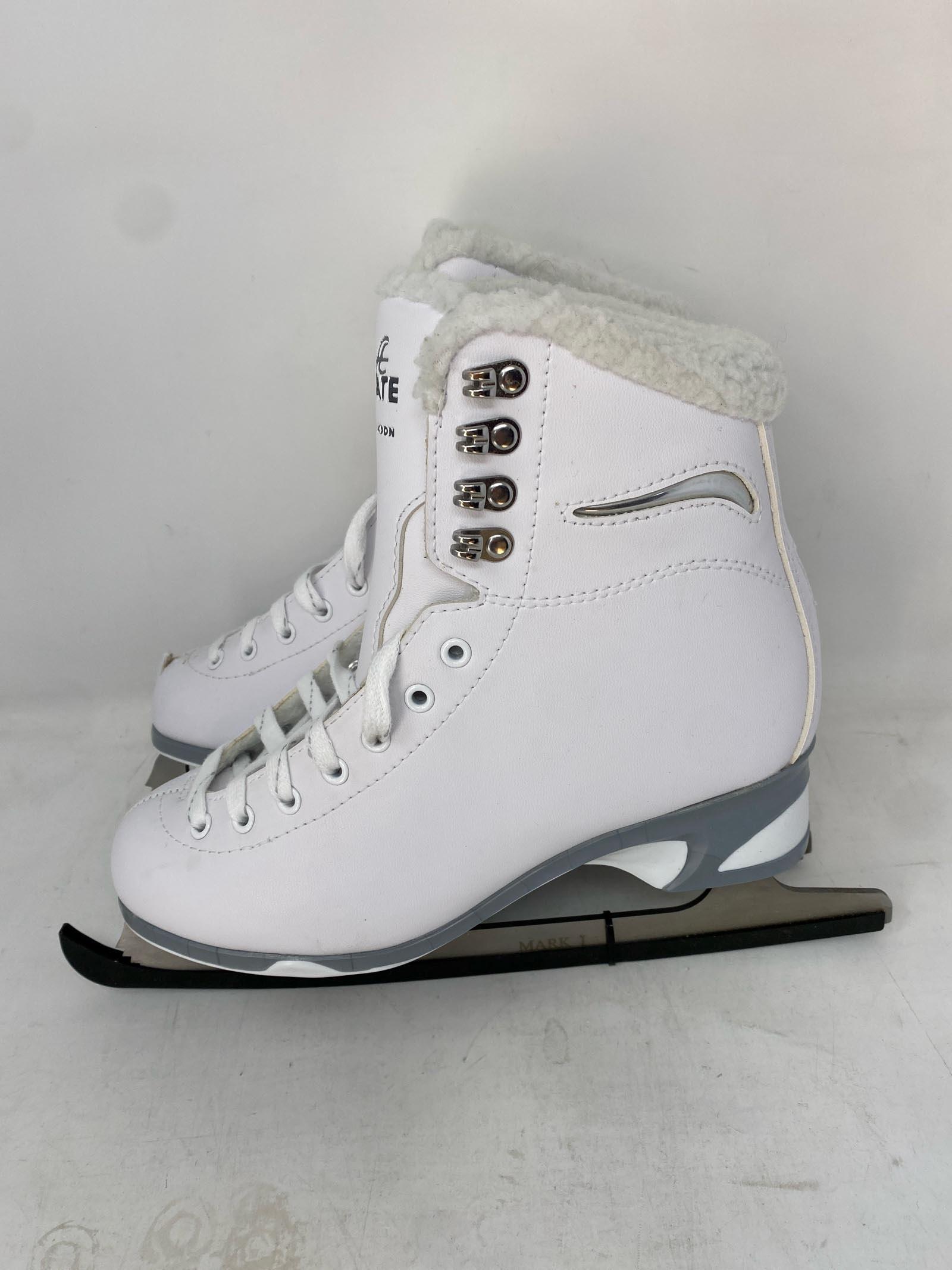 Jackson Ultima / SoftSkate JS180 / Adult 6 / Tears 2