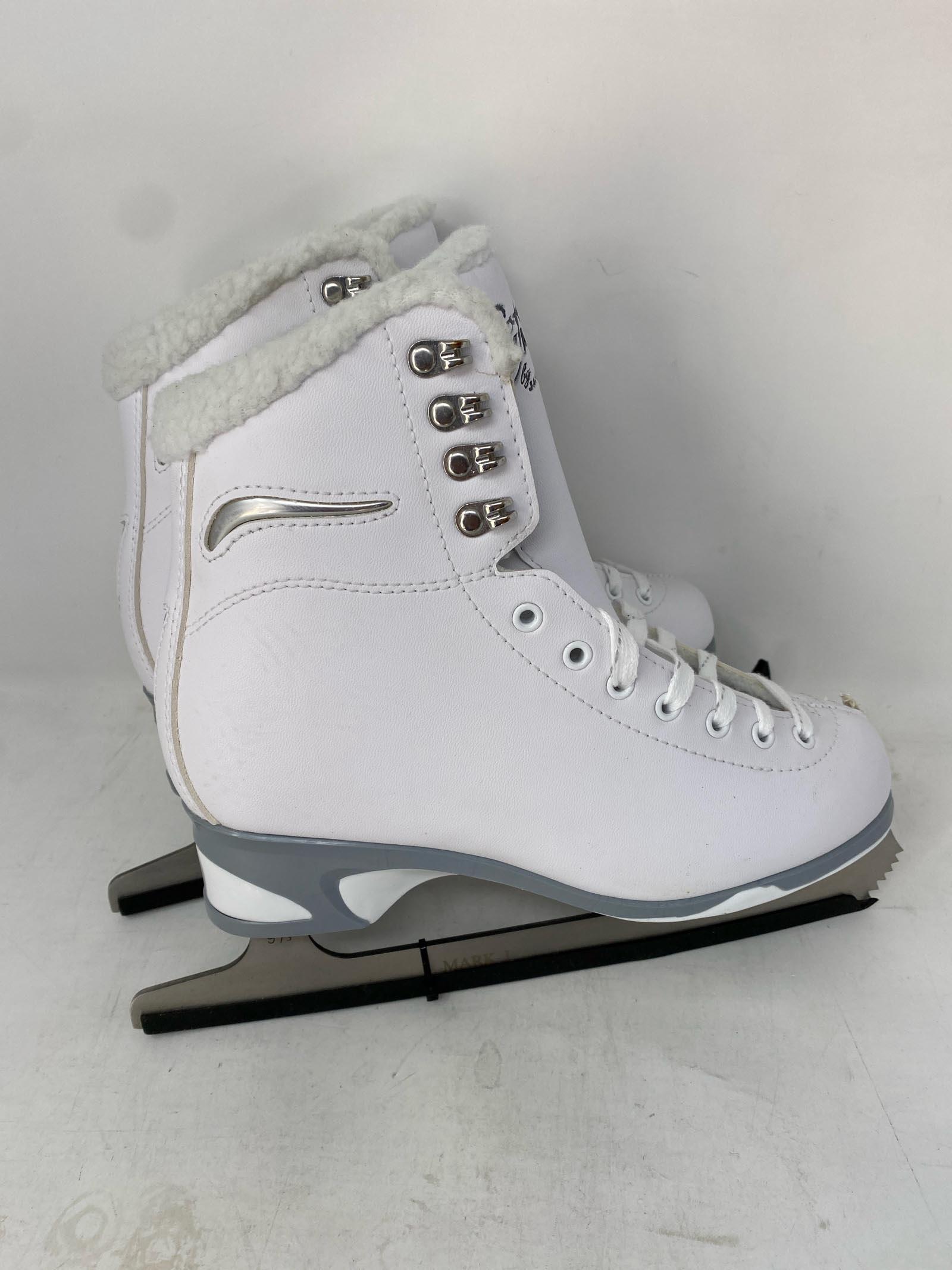Jackson Ultima / SoftSkate JS180 / Adult 6 / Tears 4