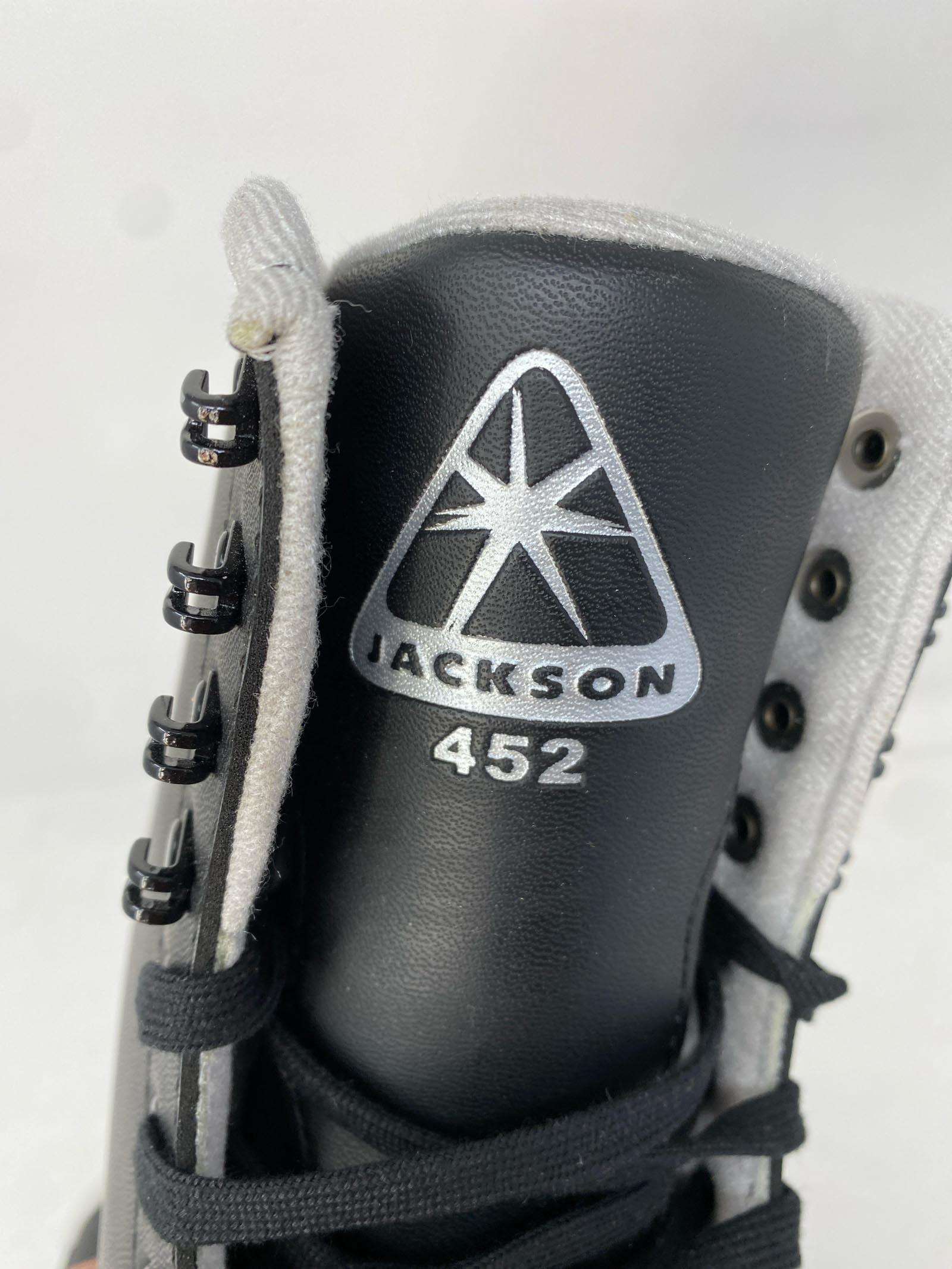 Jackson Ultima / Finesse JS452 / Adult 10 / Scratches 7 Jackson Ultima / Finesse JS452 / Adult 10 / Scratches 7