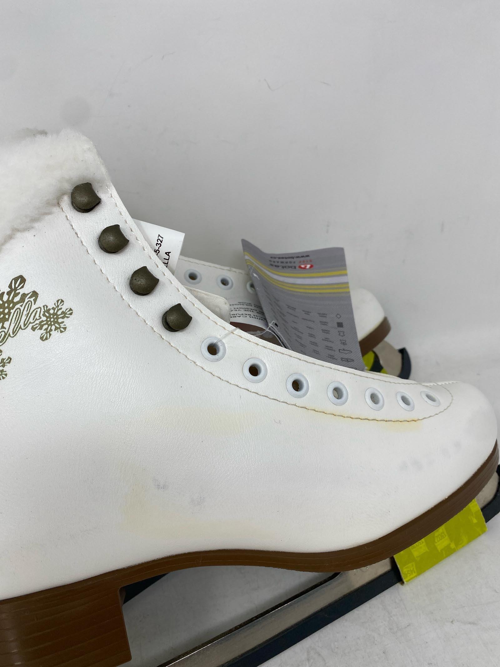 Botas / Stella / Adult 8 / Stains and Spots 5