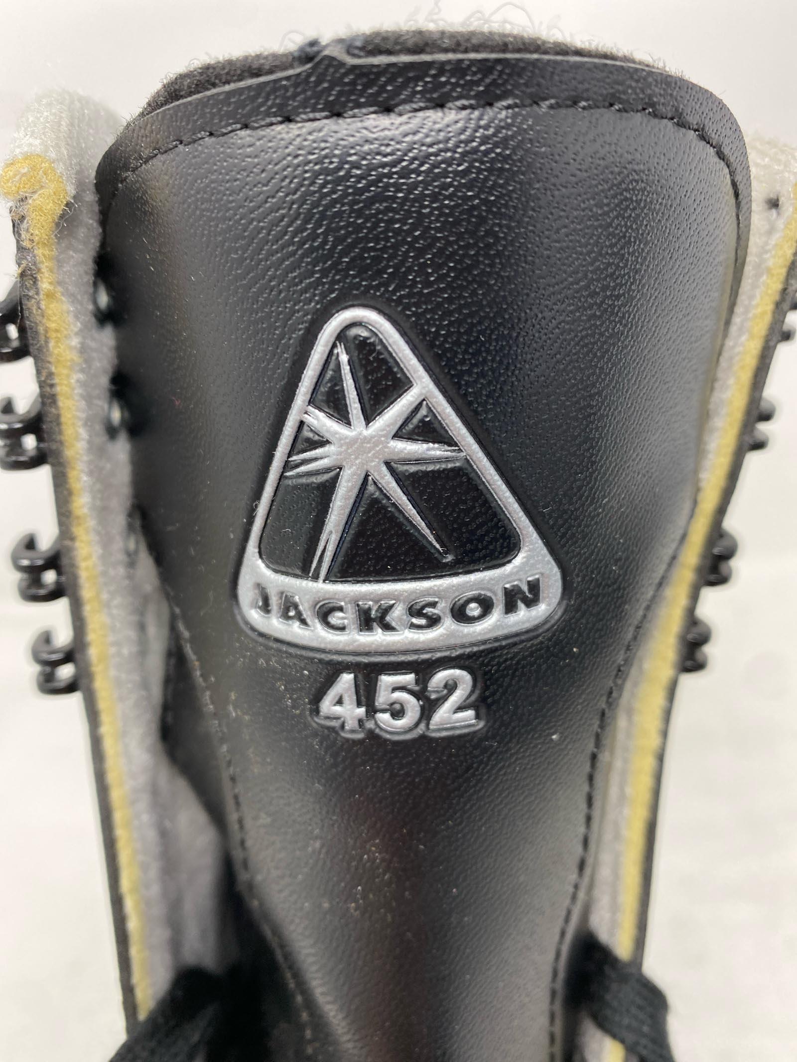 Jackson Ultima / Finesse JS452 / Adult 8 / Stains and Spots 7