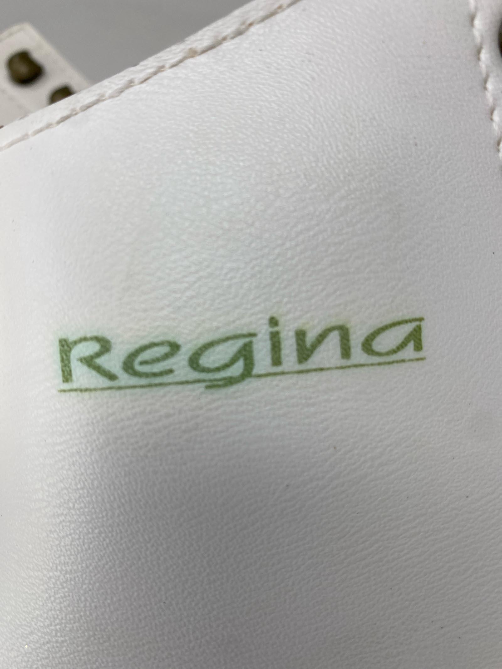 Botas / Regina 328 / Adult 6.5 / Spots and Stains 7