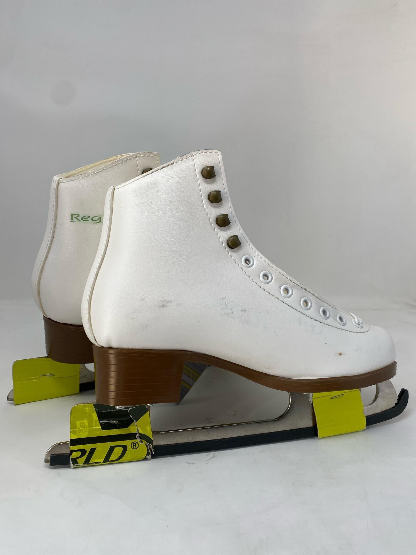 Botas / Regina 328 / Adult 6.5 / Spots and Stains