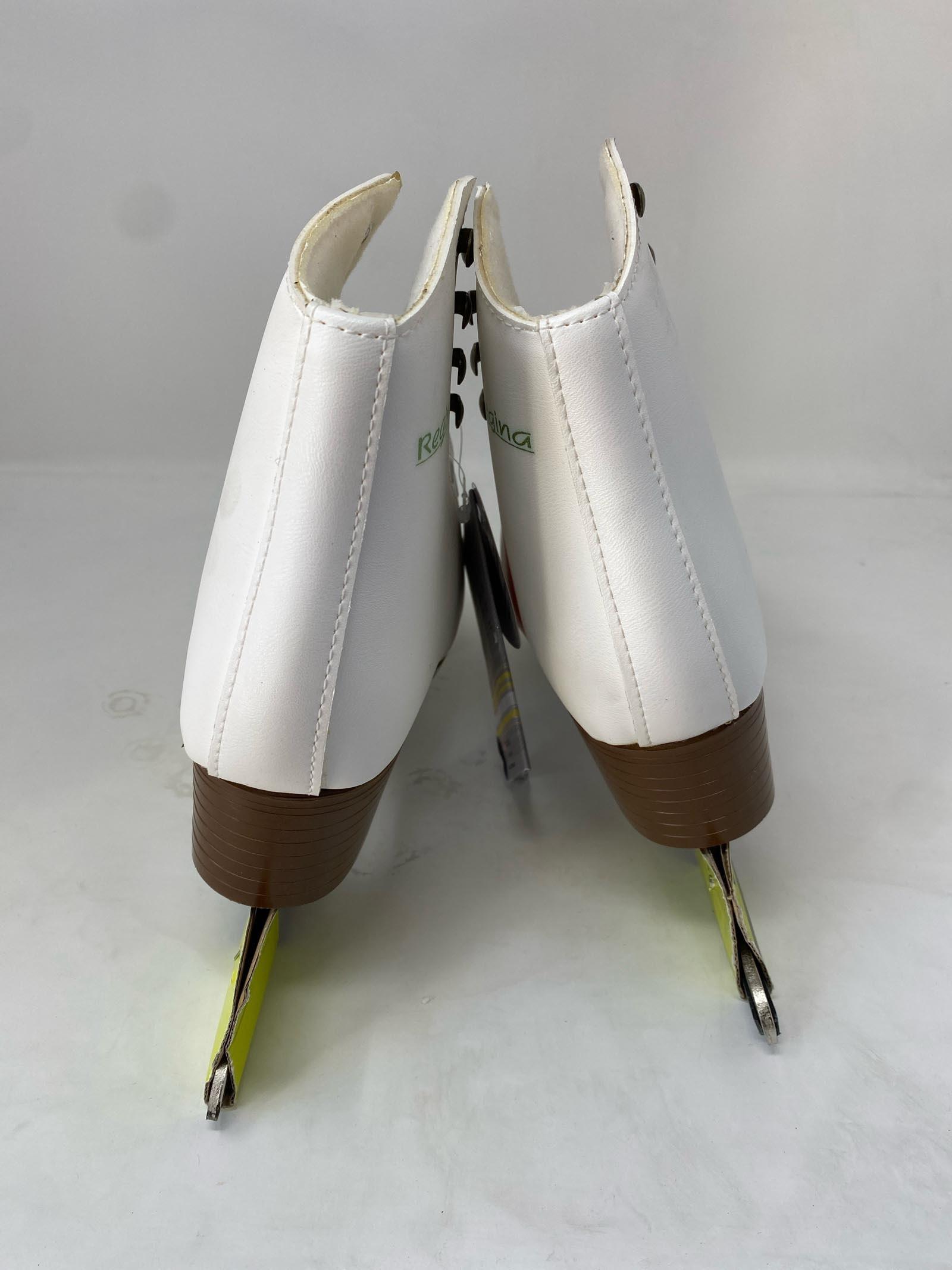 Botas / Regina 328 / Adult 6.5 / Spots and Stains 4