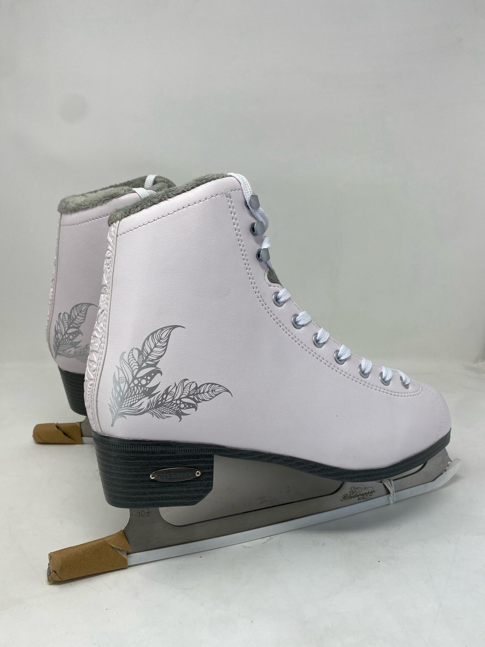 Aurora / Adult 10 / New