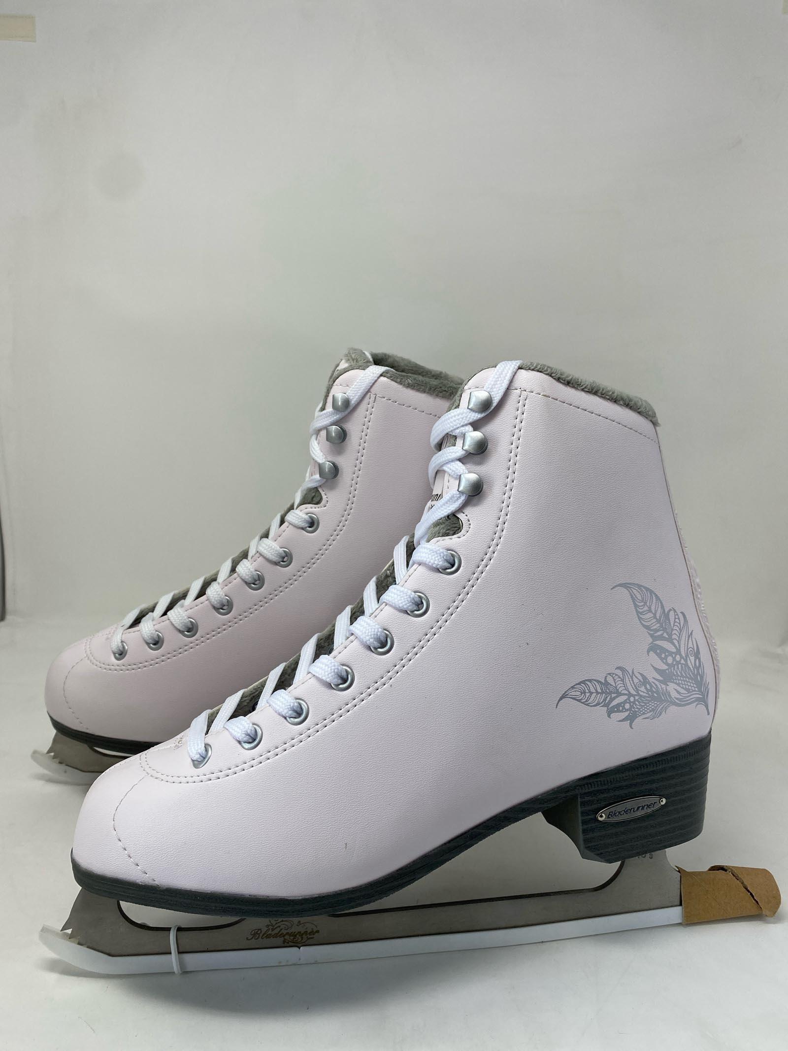 Aurora / Adult 10 / New 3