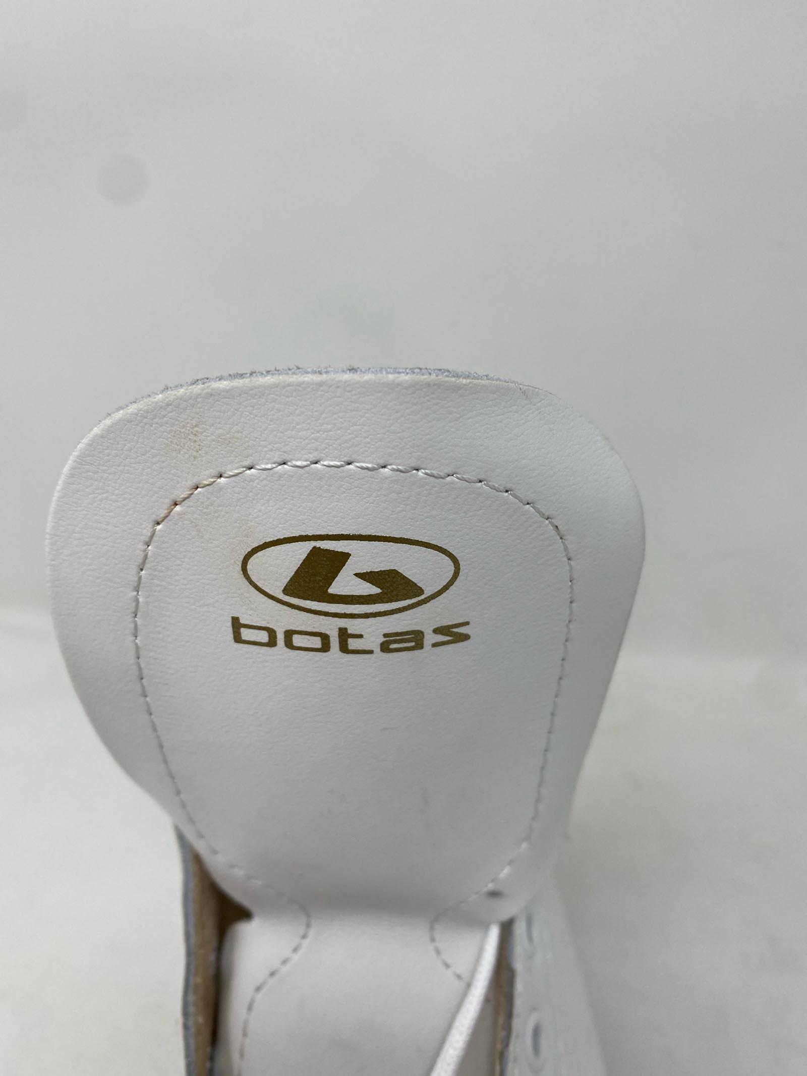 Botas / Dagmar / Kids 2 / Small Scratch 8 Botas / Dagmar / Kids 2 / Small Scratch 8