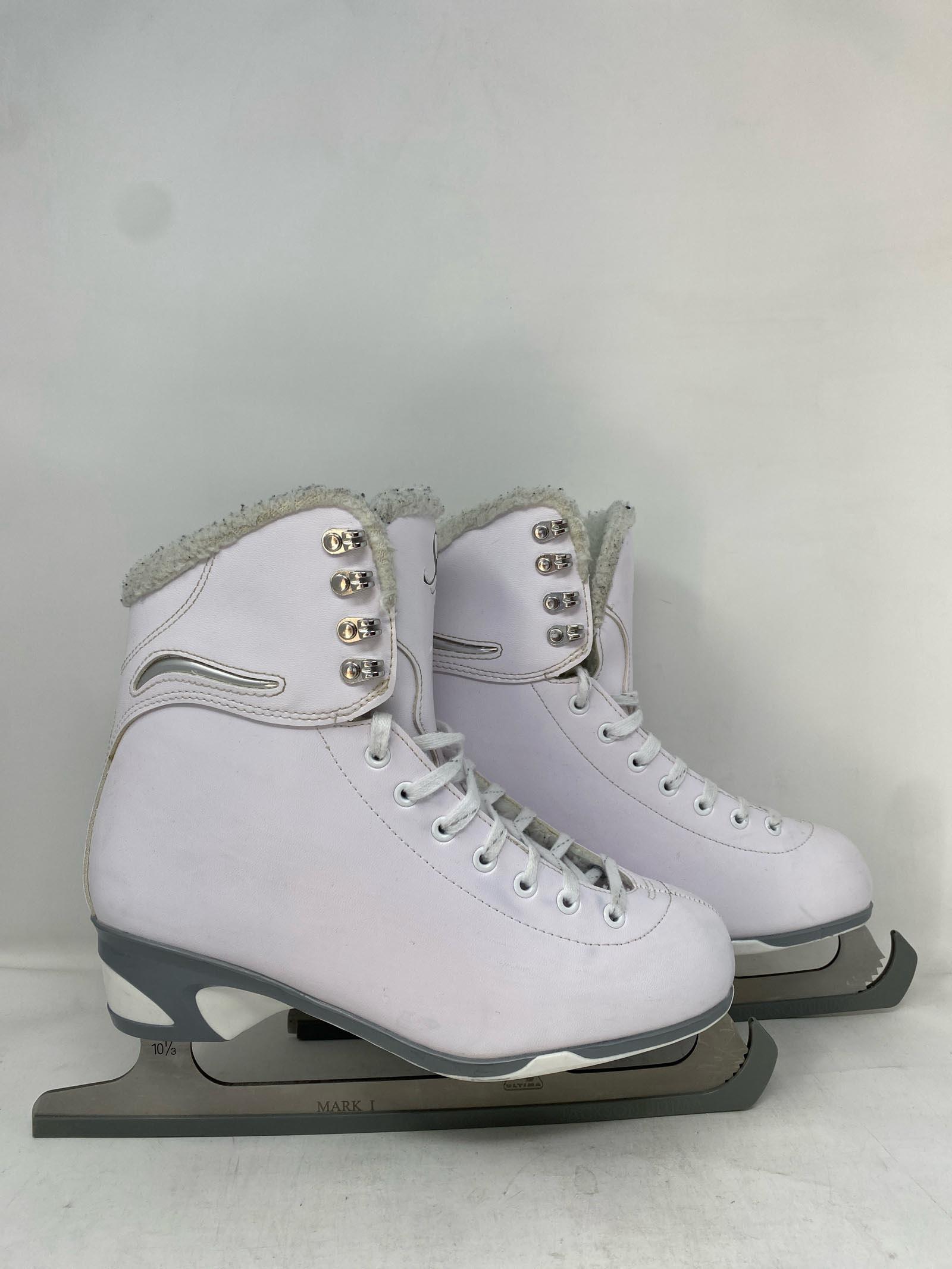 Jackson Ultima / SoftSkate JS180 / Adult 9 / Spots and Dirty 2