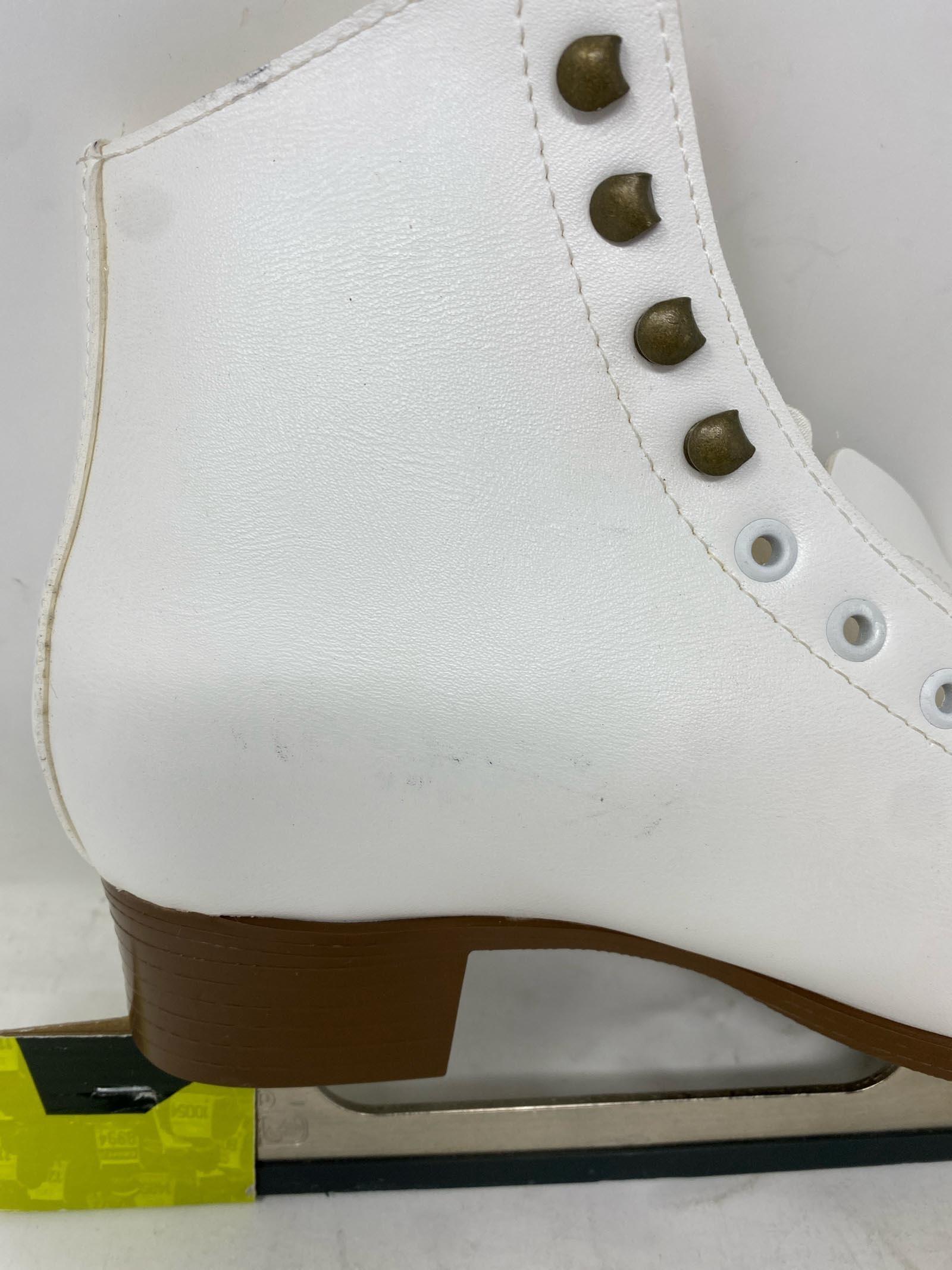 Botas / Regina White / Adult 8.5 / Stains and Spots 6