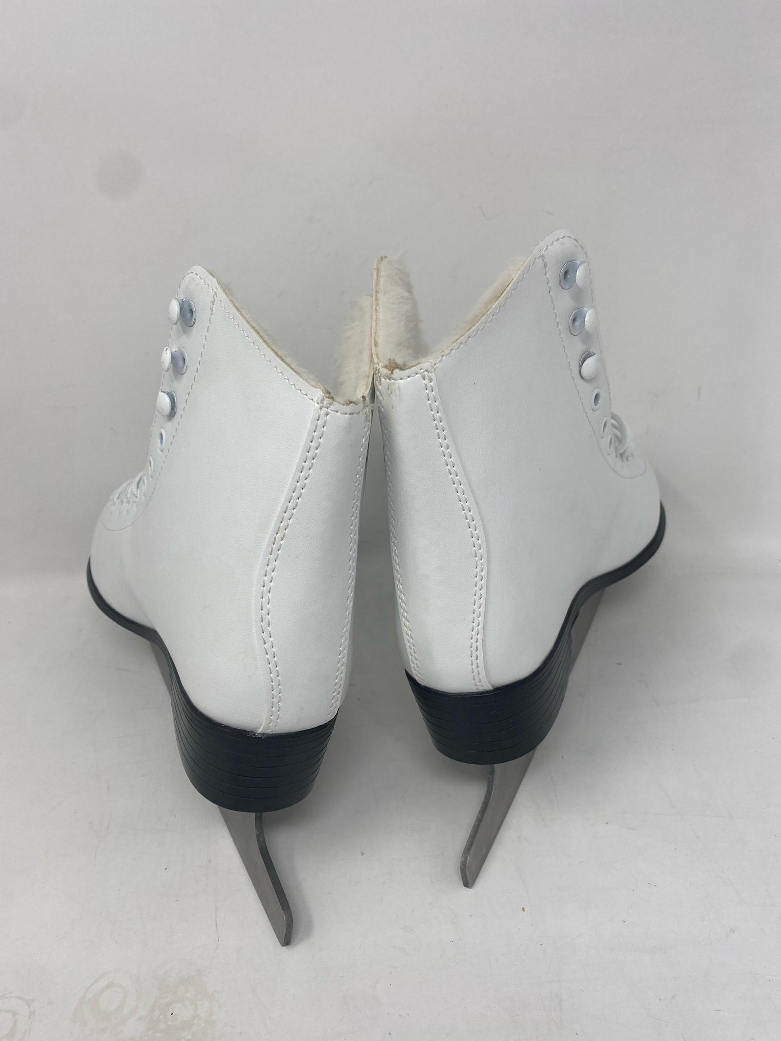 ISU Adult 5.5 – New Item 4