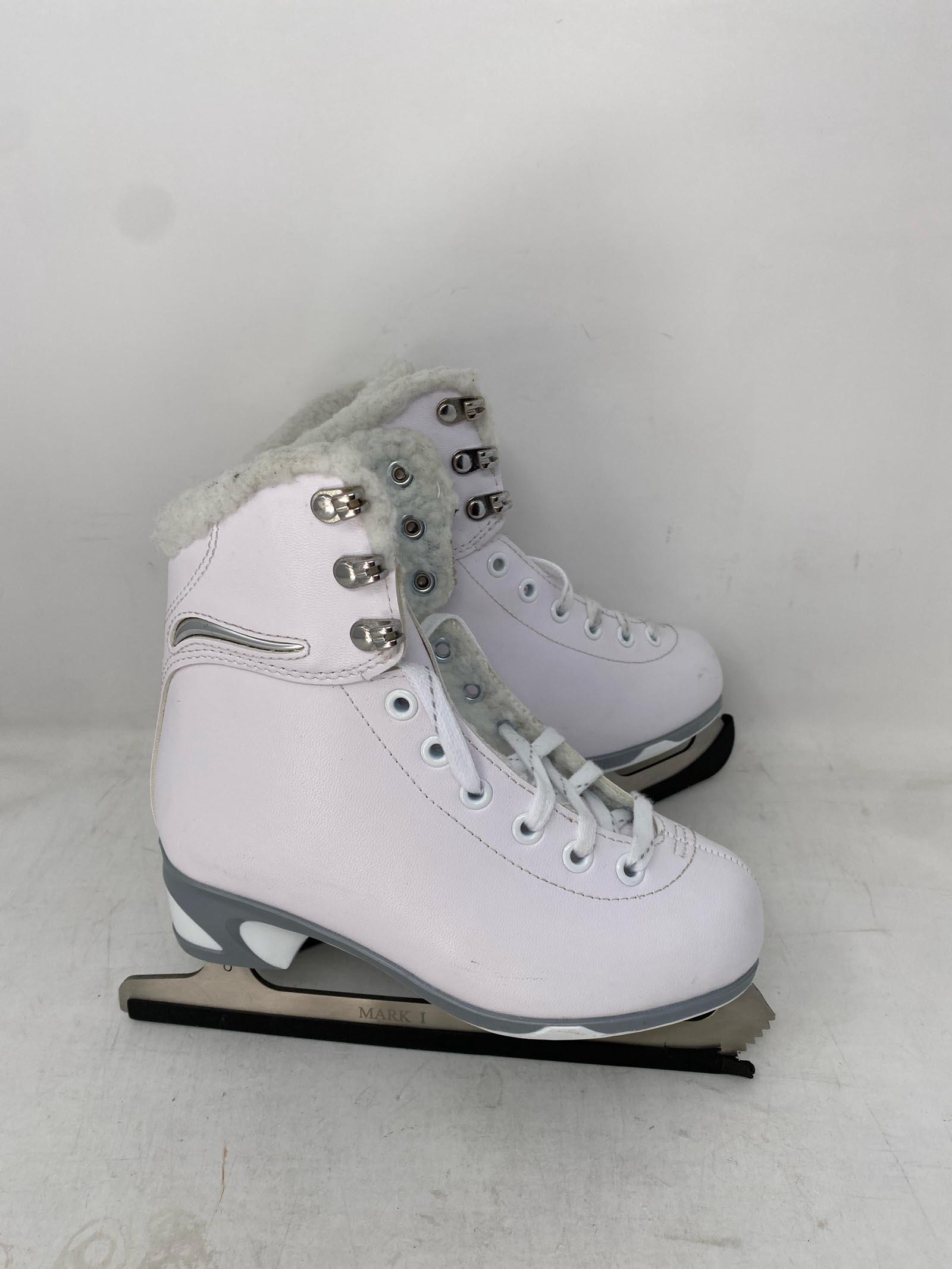 Jackson Ultima / SoftSkate JS181 / Kids 1 / Scratches and Stains 4