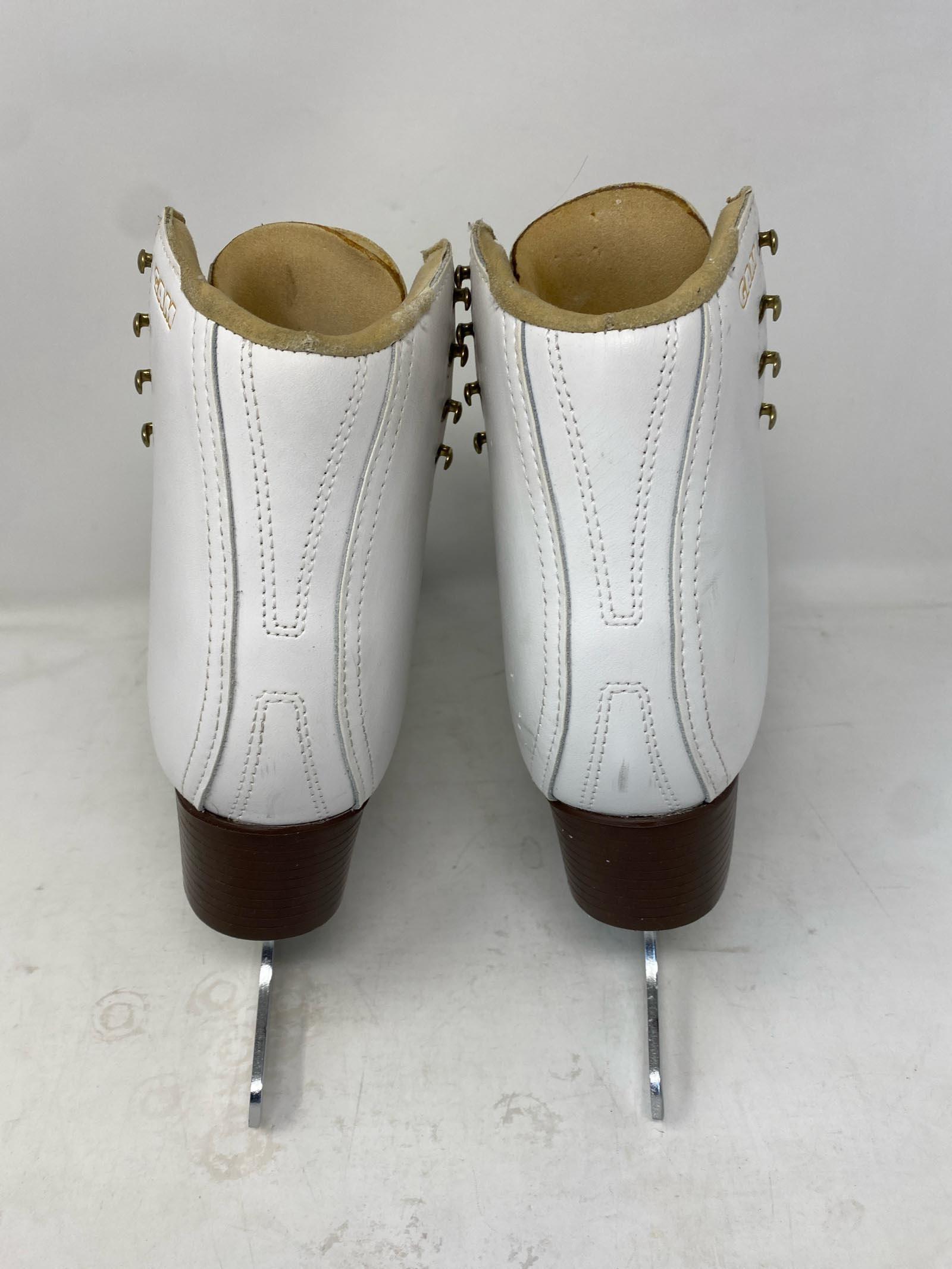 GAM / Horizon 0023 / Adult 9 Width C / Tears and Scratches 3