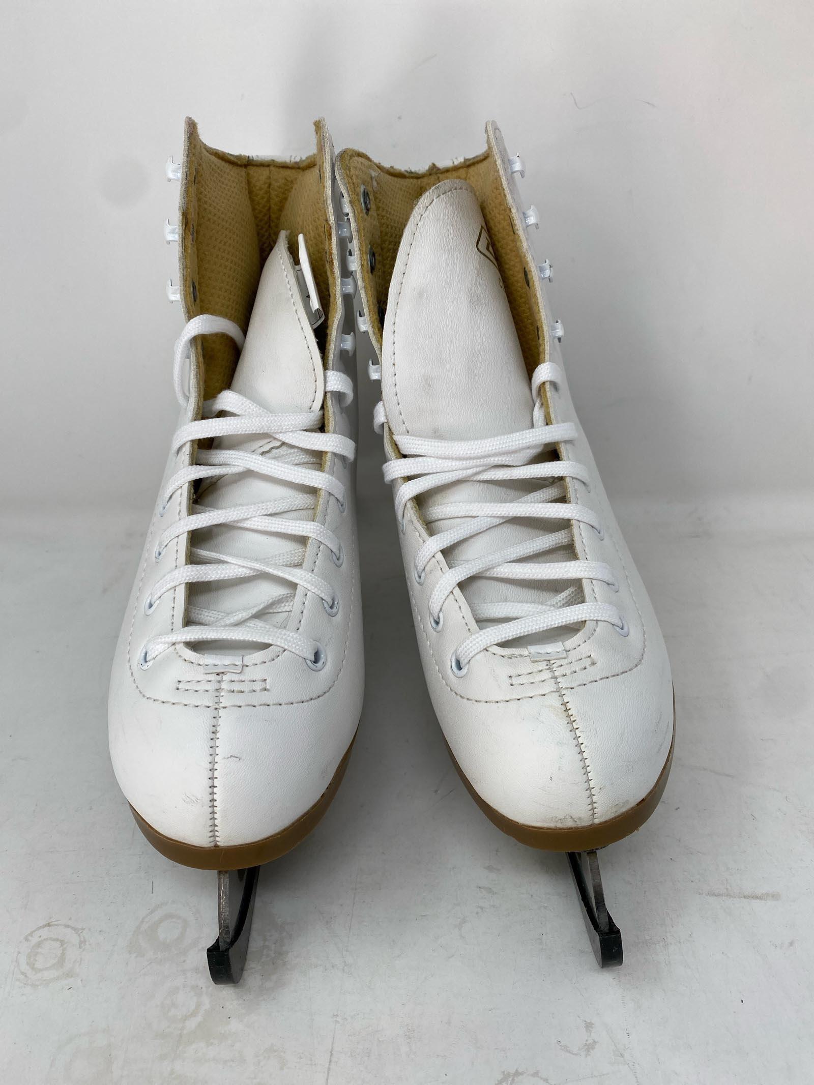 DBX / Classic / Adult 4 / Scratches and Dirty