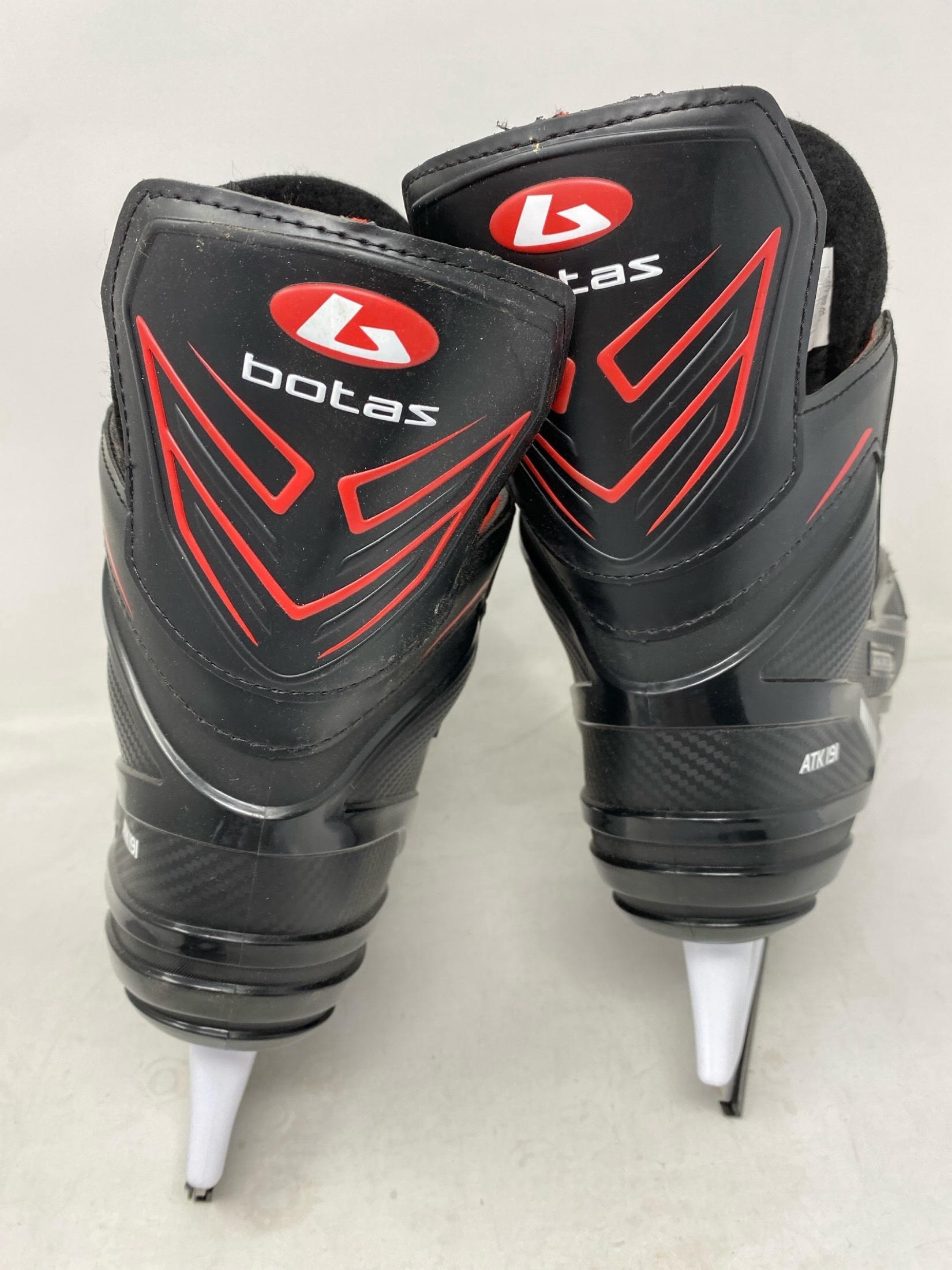 Botas ATTACK 191 Adult 13 – Poor Condition, Deep Scratch on Right Boot 3 Botas ATTACK 191 Adult 13 – Poor Condition, Deep Scratch on Right Boot 3