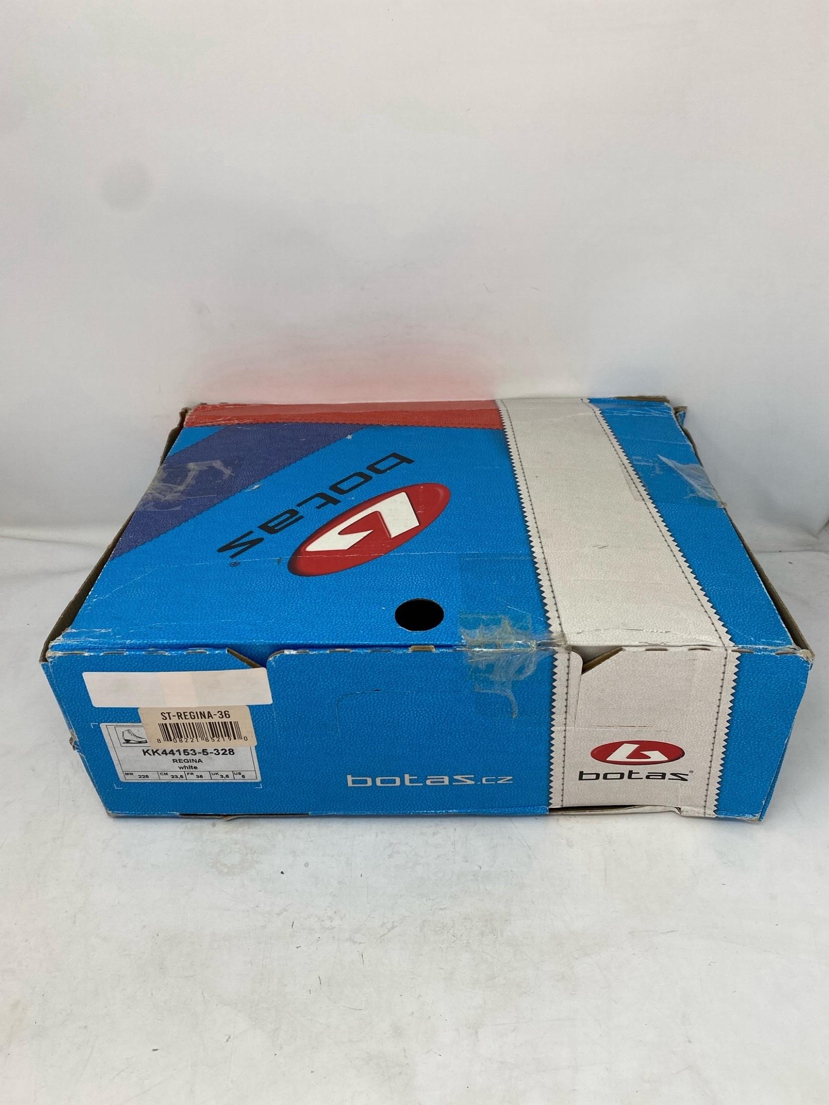Botas Regina Adult 5 – Good Condition with Minor Spots 9 Botas Regina Adult 5 – Good Condition with Minor Spots 9
