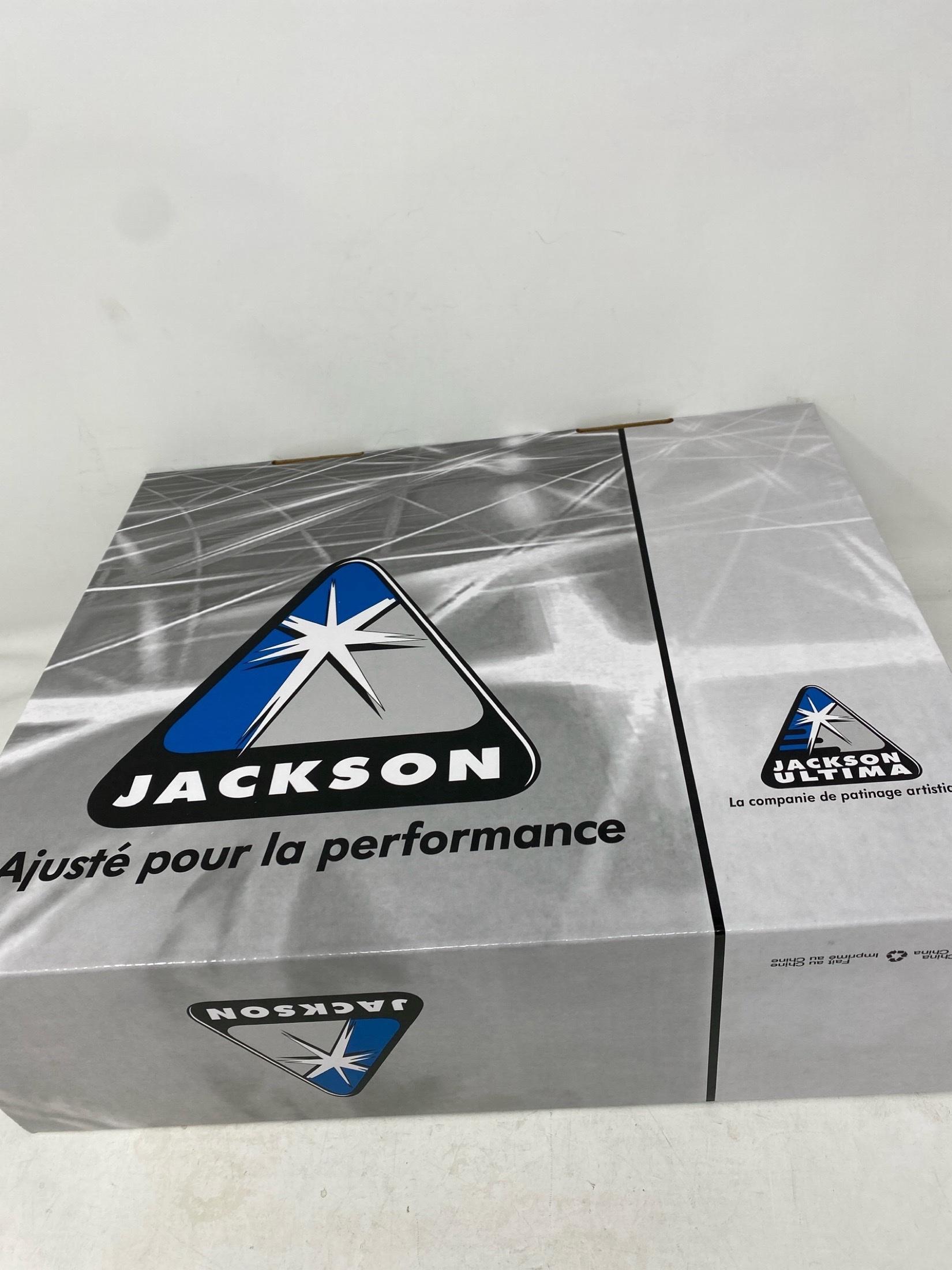 Jackson Ultima CS1120 Kids 13 – Good Condition with Minor Scratches on the Boots 9