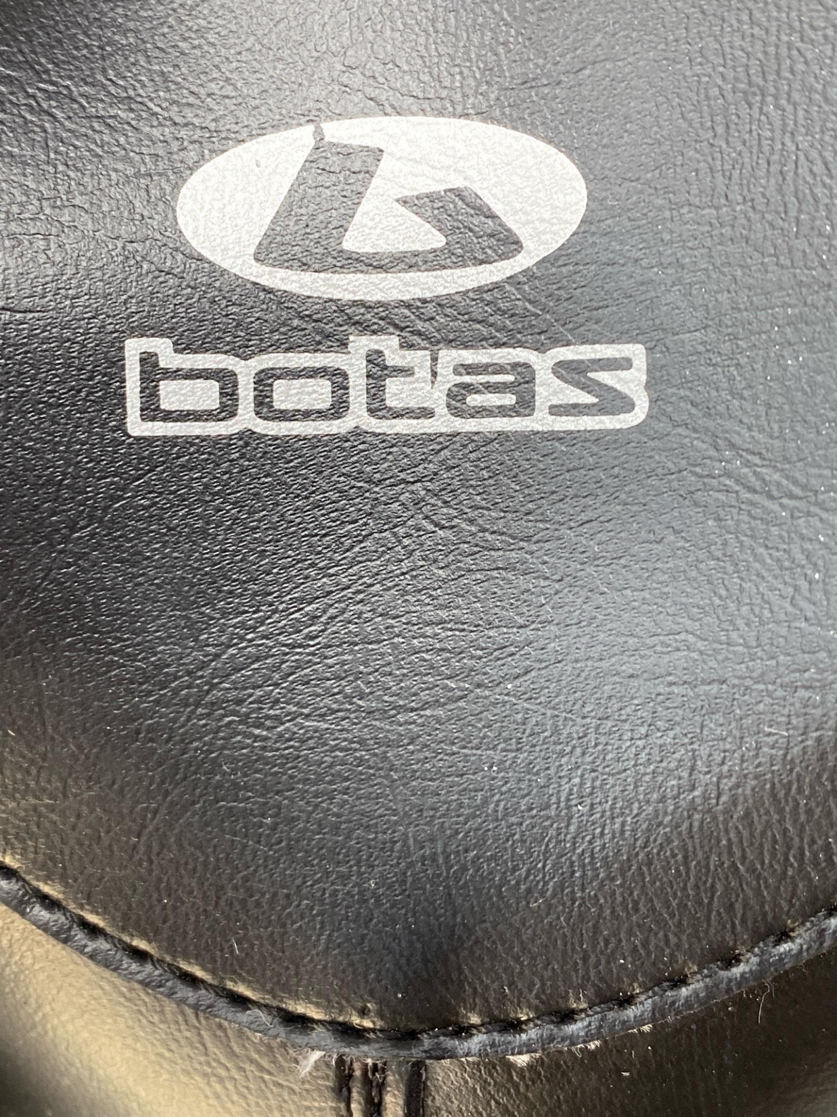 Botas Draft 281 Adult 12 – Good Condition with Minor Scratches 7