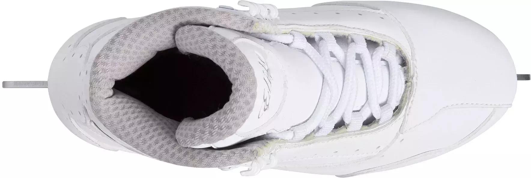 Jackson Ultima Softec Elite ST7200 Women’s Ice Skates / White 8 Top view of the white Softec Elite ST7200 showing the padded collar, gray fabric lining and white laces