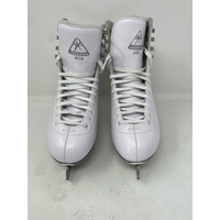 Jackson Ultima / Finesse JS450 / Adult 8 / Scratches and Dirty