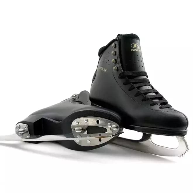 BOTAS Cezar Men’s and Boys’ Figure Skates 8 Botas Cezar skates showing the screw-mounted blade plates on the solid sole