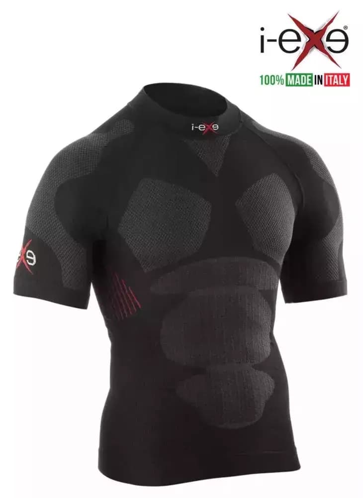I-EXE Made in Italy – Men’s Multizone Short Sleeve Compression Shirt – Color: Black with Red I-EXE Made in Italy – Men’s Multizone Short Sleeve Compression Shirt – Color: Black with Red