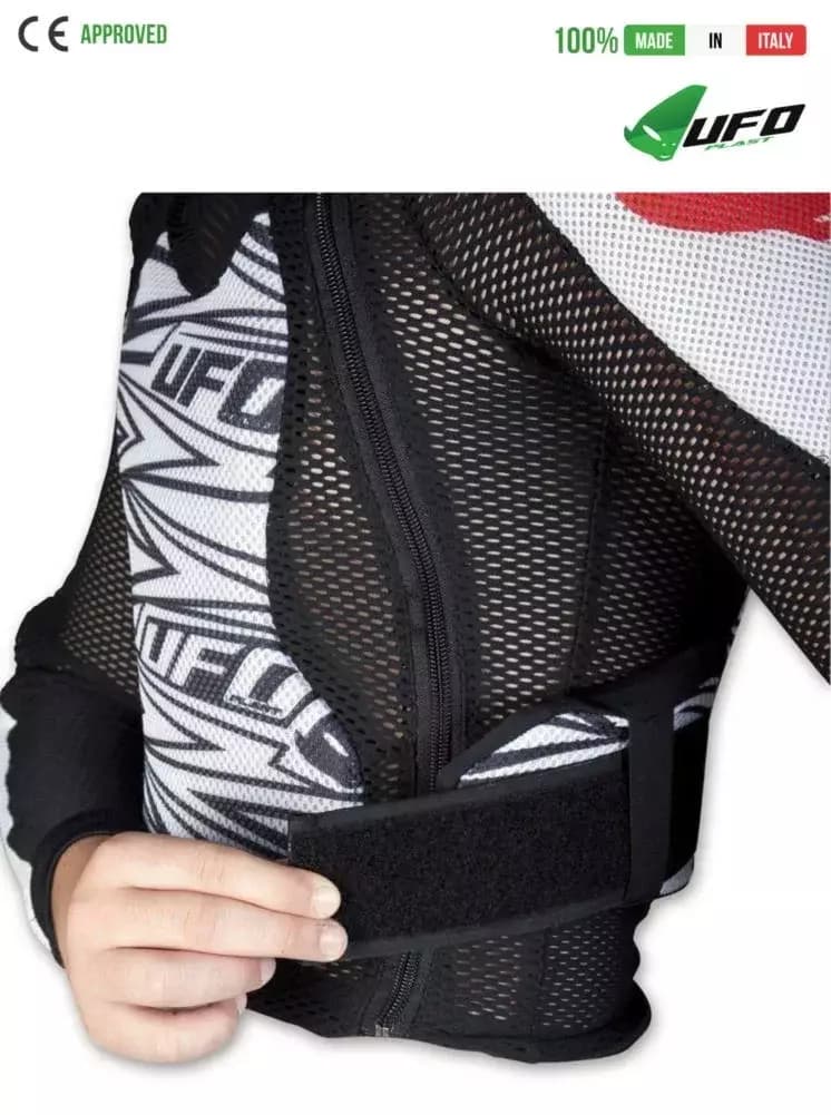 UFO PLAST Made in Italy – ULTRALIGHT 2.0 – Safety Jacket, Kids Full Body Armor Body Protector 104 UFO PLAST Made in Italy – ULTRALIGHT 2.0 – Safety Jacket, Kids Full Body Armor Body Protector 104