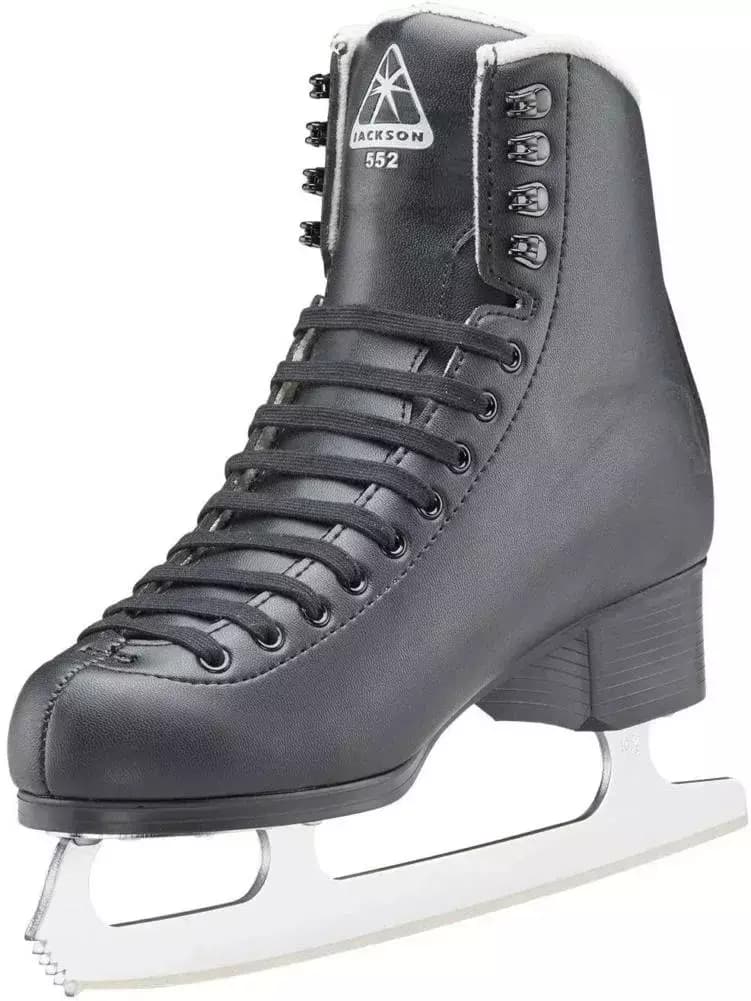 Jackson Classic 552 black figure skate three-quarter view with 552 tongue patch
