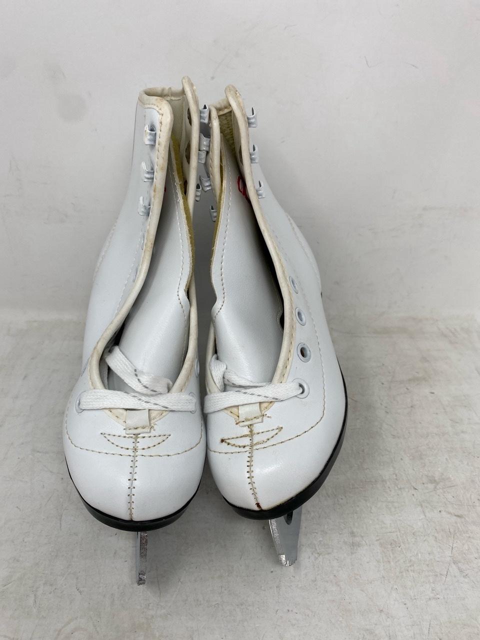 Chicago White Kids 13 – Good Condition with Minor Scratches
