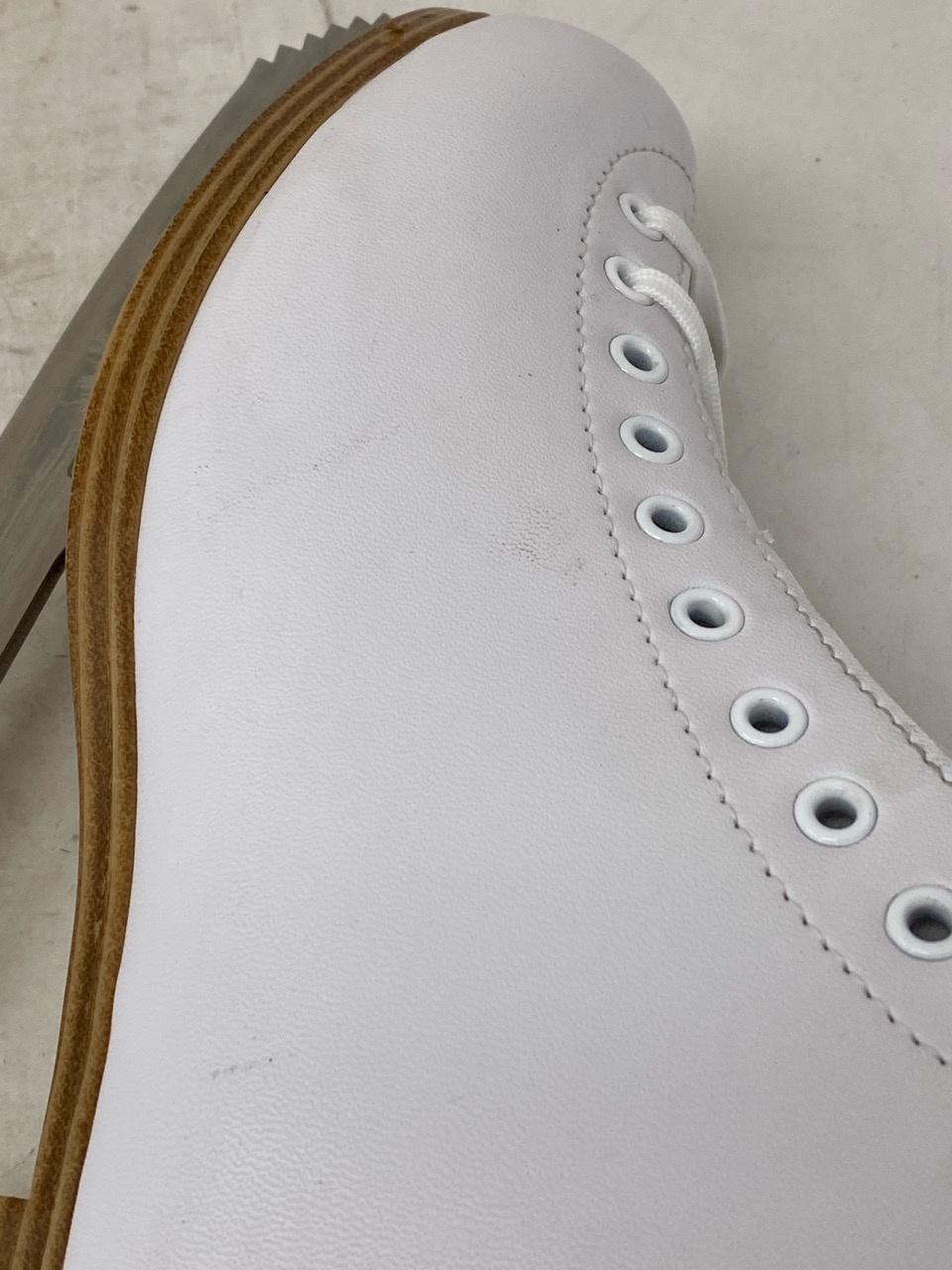 Jackson Ultima JC380 Adult 8 – Good Condition, Minor Dirt Stains and Dirty Insoles 7 Jackson Ultima JC380 Adult 8 – Good Condition, Minor Dirt Stains and Dirty Insoles 7