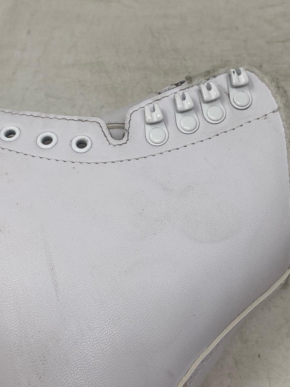 Jackson Ultima JC380 Adult 8 – Good Condition, Minor Dirt Stains and Dirty Insoles 8 Jackson Ultima JC380 Adult 8 – Good Condition, Minor Dirt Stains and Dirty Insoles 8