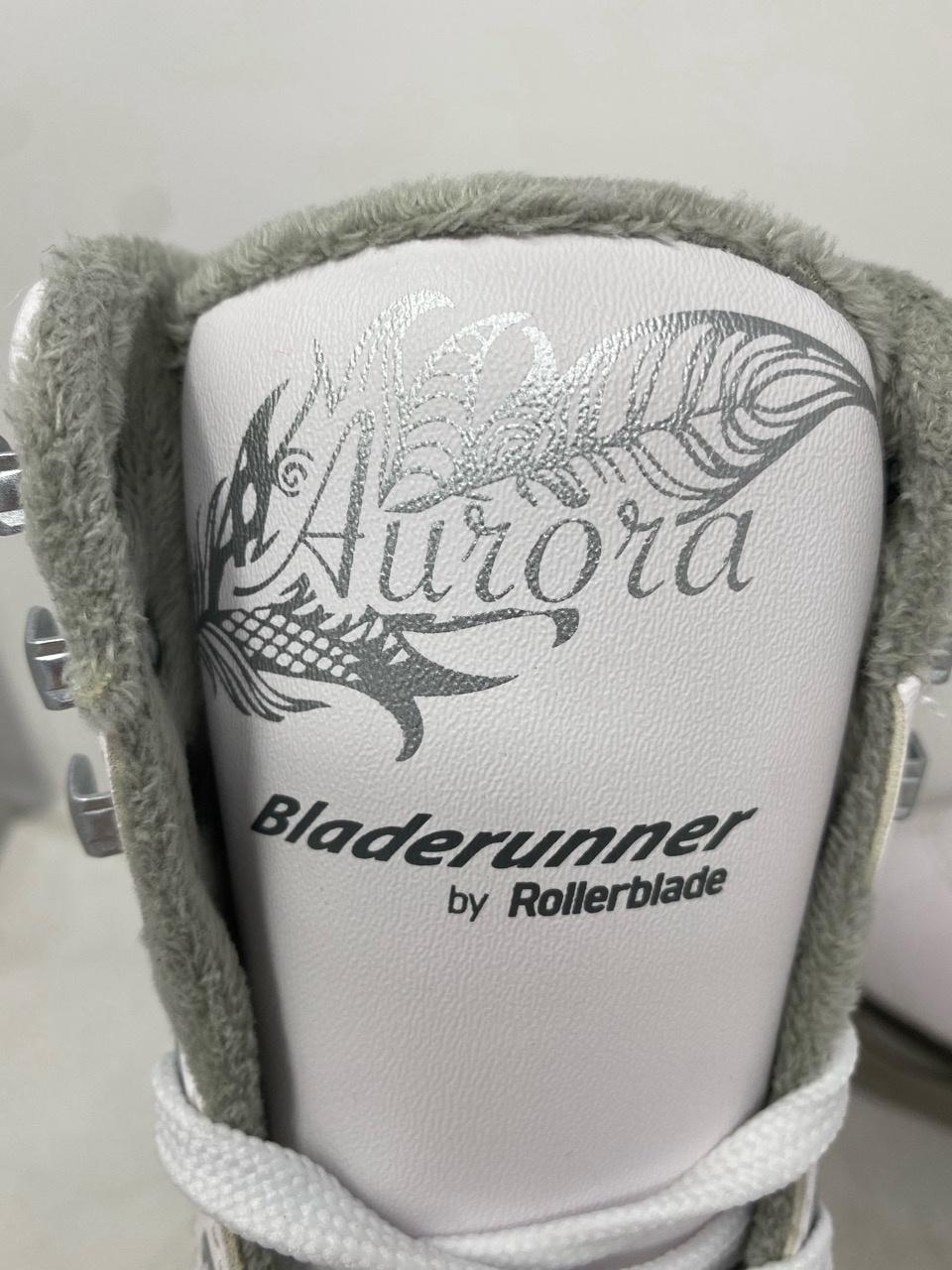 Bladerunner Aurora Adult 8 – Excellent Condition, No Visible Damage 5