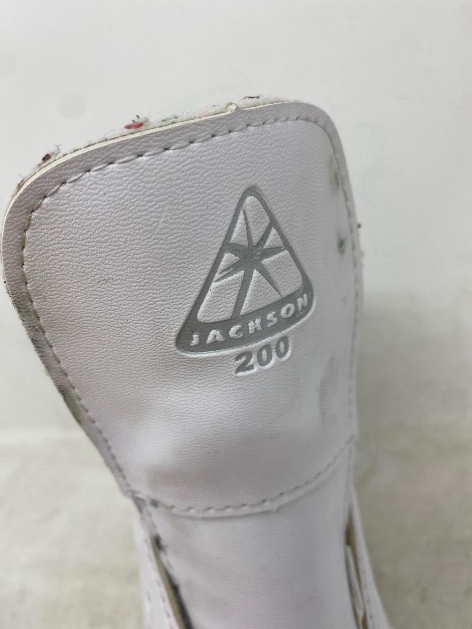 Jackson Ultima JC201 Kids 1 – Poor Condition, Scratches, Stains, and Dirty Insoles 6 Jackson Ultima JC201 Kids 1 – Poor Condition, Scratches, Stains, and Dirty Insoles 6