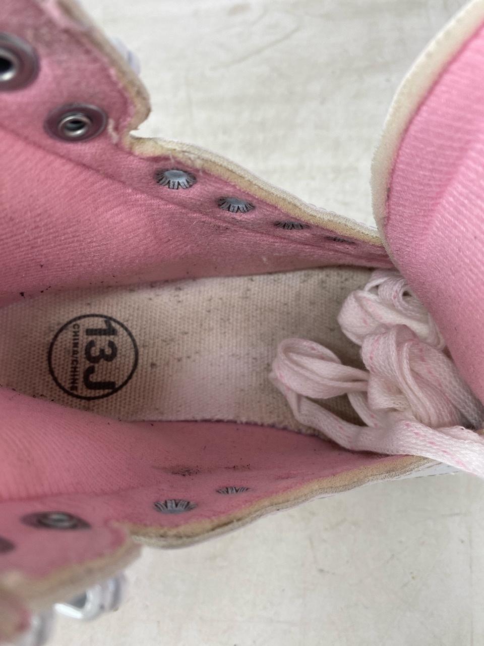 Jackson Ultima JC381 Kids 13 – Poor Condition, Moderate Scratches, Stains, and Dirty Insoles 5 Jackson Ultima JC381 Kids 13 – Poor Condition, Moderate Scratches, Stains, and Dirty Insoles 5