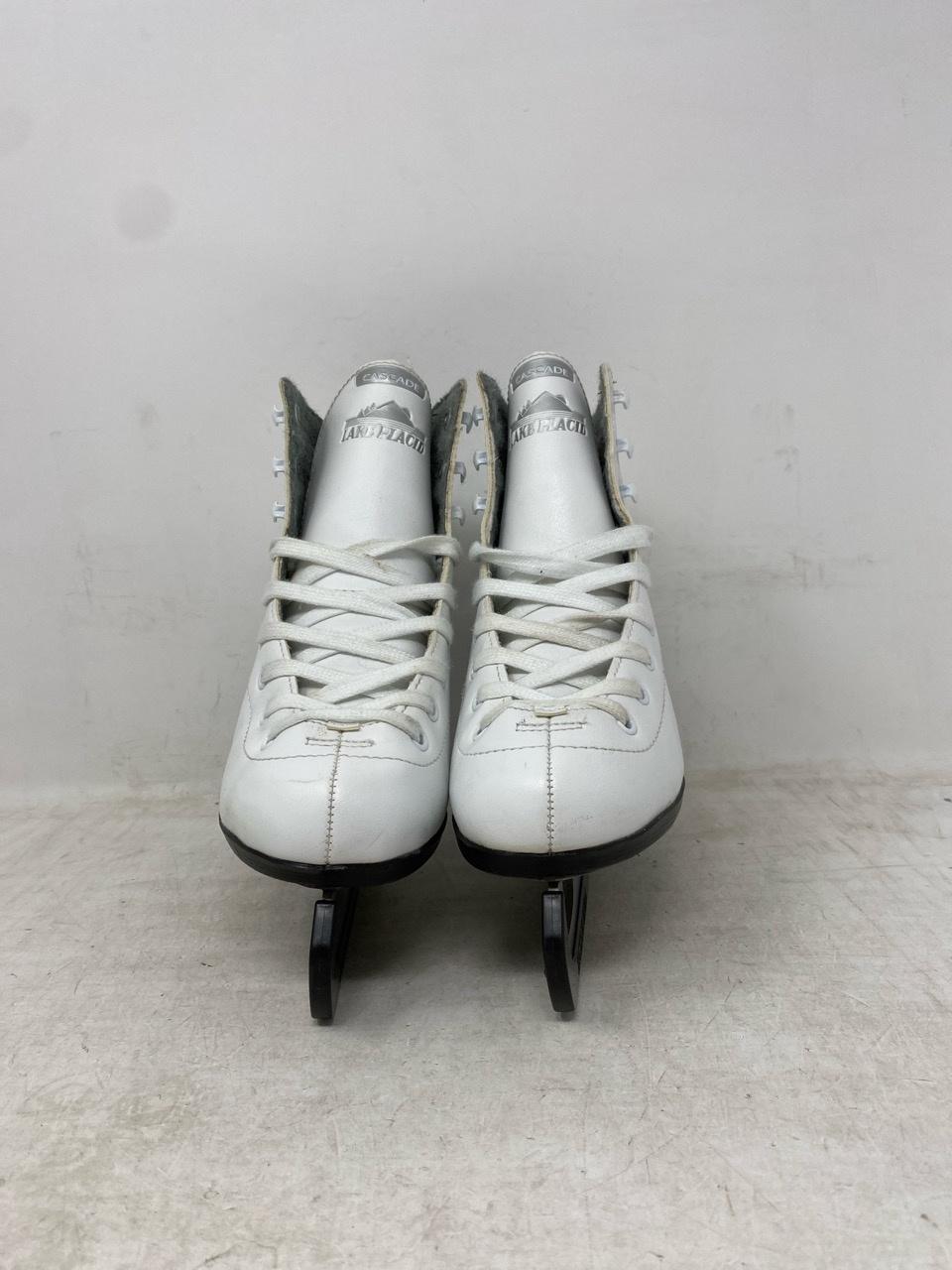 LAKE PLACID Cascade Kids 1 – Good Condition, Minor Scratches and Spots LAKE PLACID Cascade Kids 1 – Good Condition, Minor Scratches and Spots
