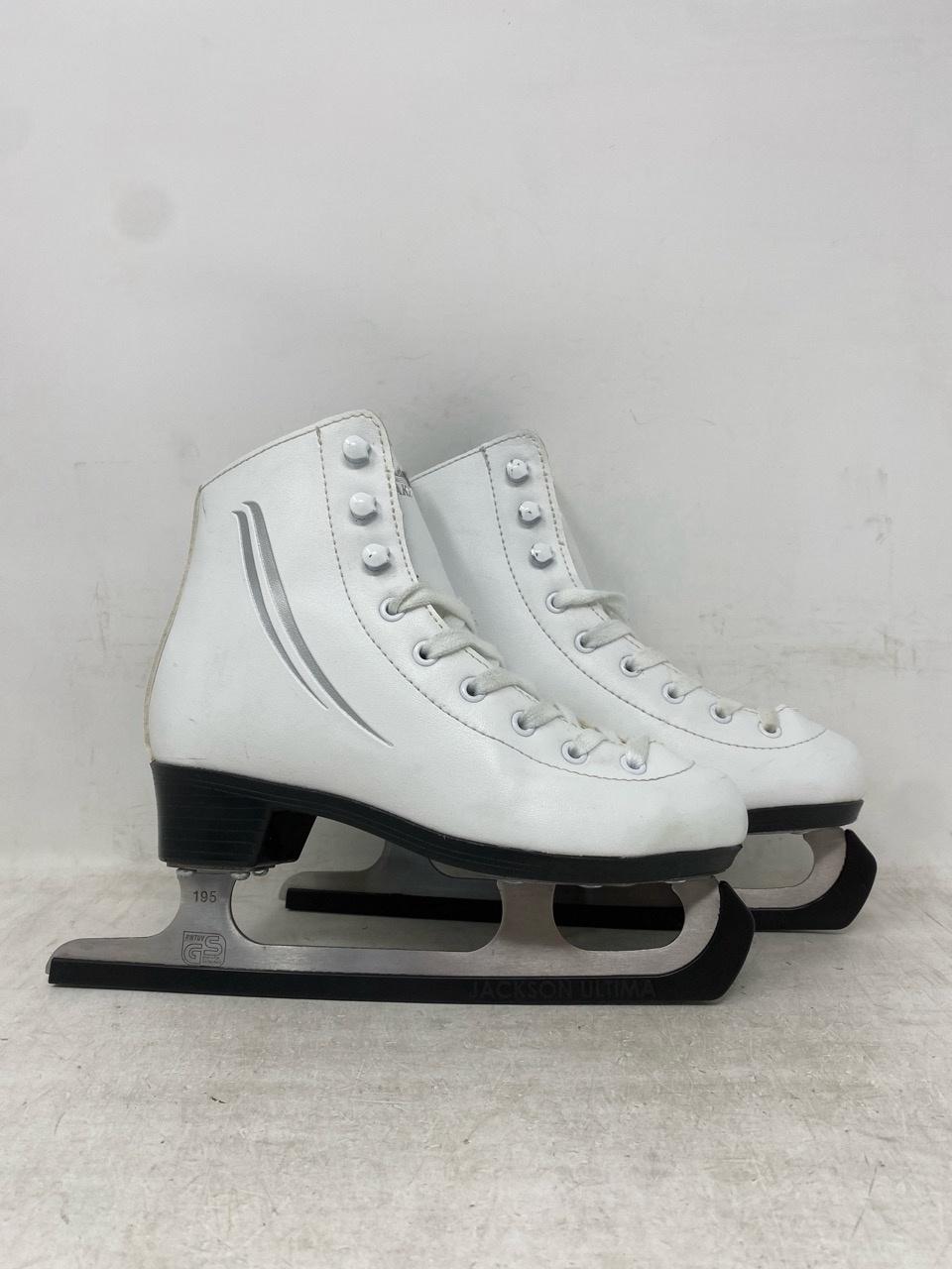 LAKE PLACID Cascade Kids 1 – Good Condition, Minor Scratches and Spots 2 LAKE PLACID Cascade Kids 1 – Good Condition, Minor Scratches and Spots 2