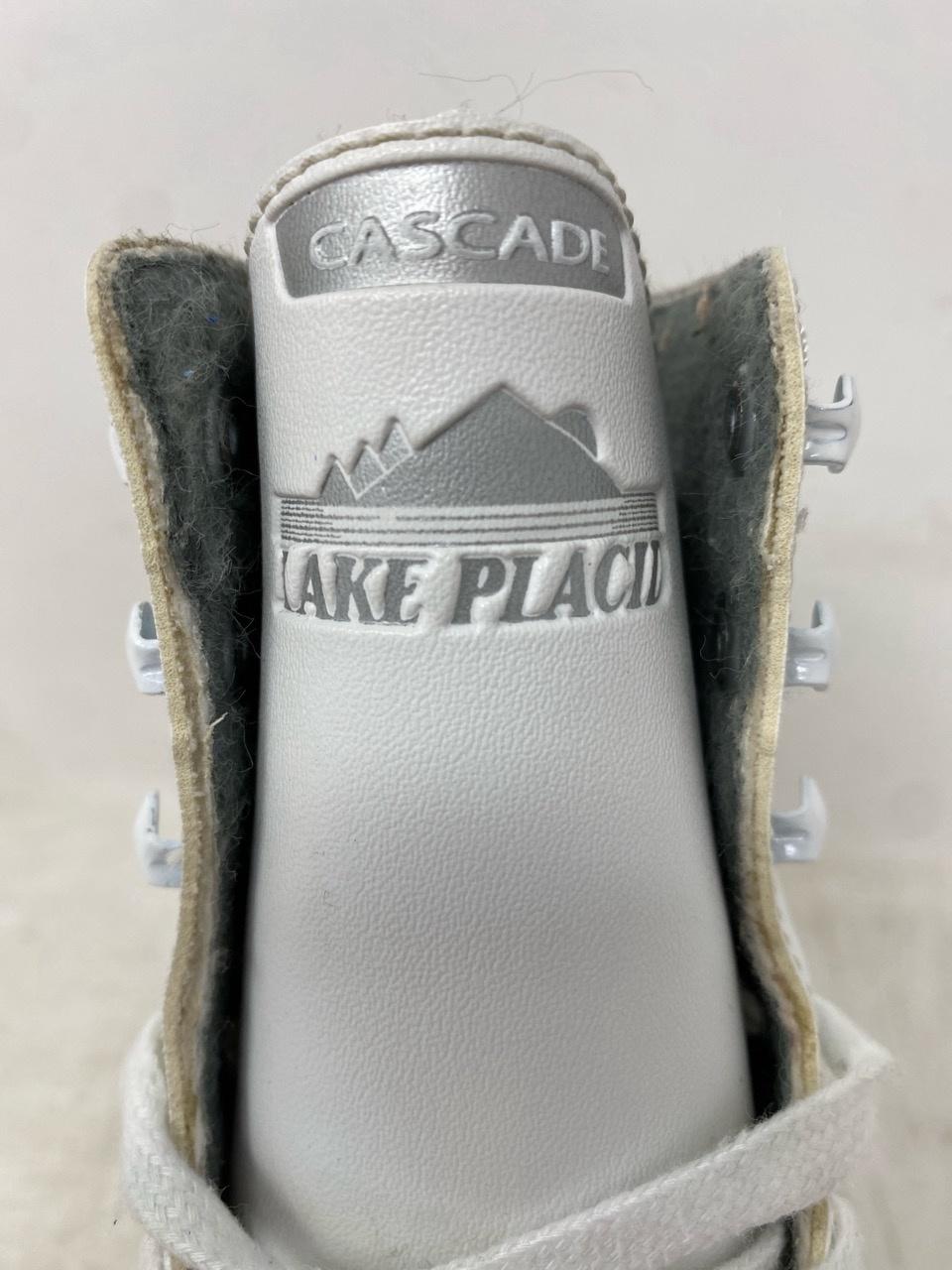 LAKE PLACID Cascade Kids 1 – Good Condition, Minor Scratches and Spots 7 LAKE PLACID Cascade Kids 1 – Good Condition, Minor Scratches and Spots 7