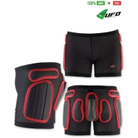 UFO PLAST Made in Italy – Weich gepolsterte Shorts für Kinder, abnehmbarer Hüft- und Seitenschutz, schwarz mit roten gepolsterten Shorts