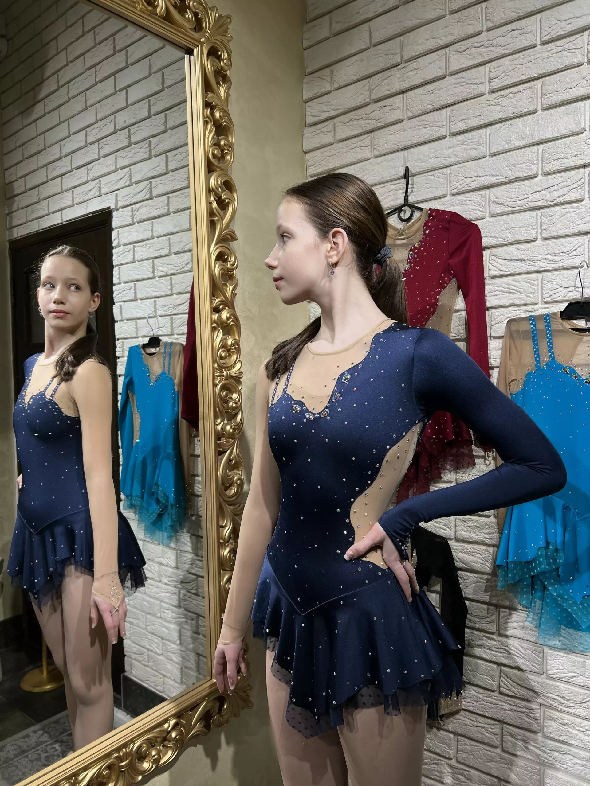 Style de robe de patinage artistique SGmoda : A23 / Menthe/Bleu Robes