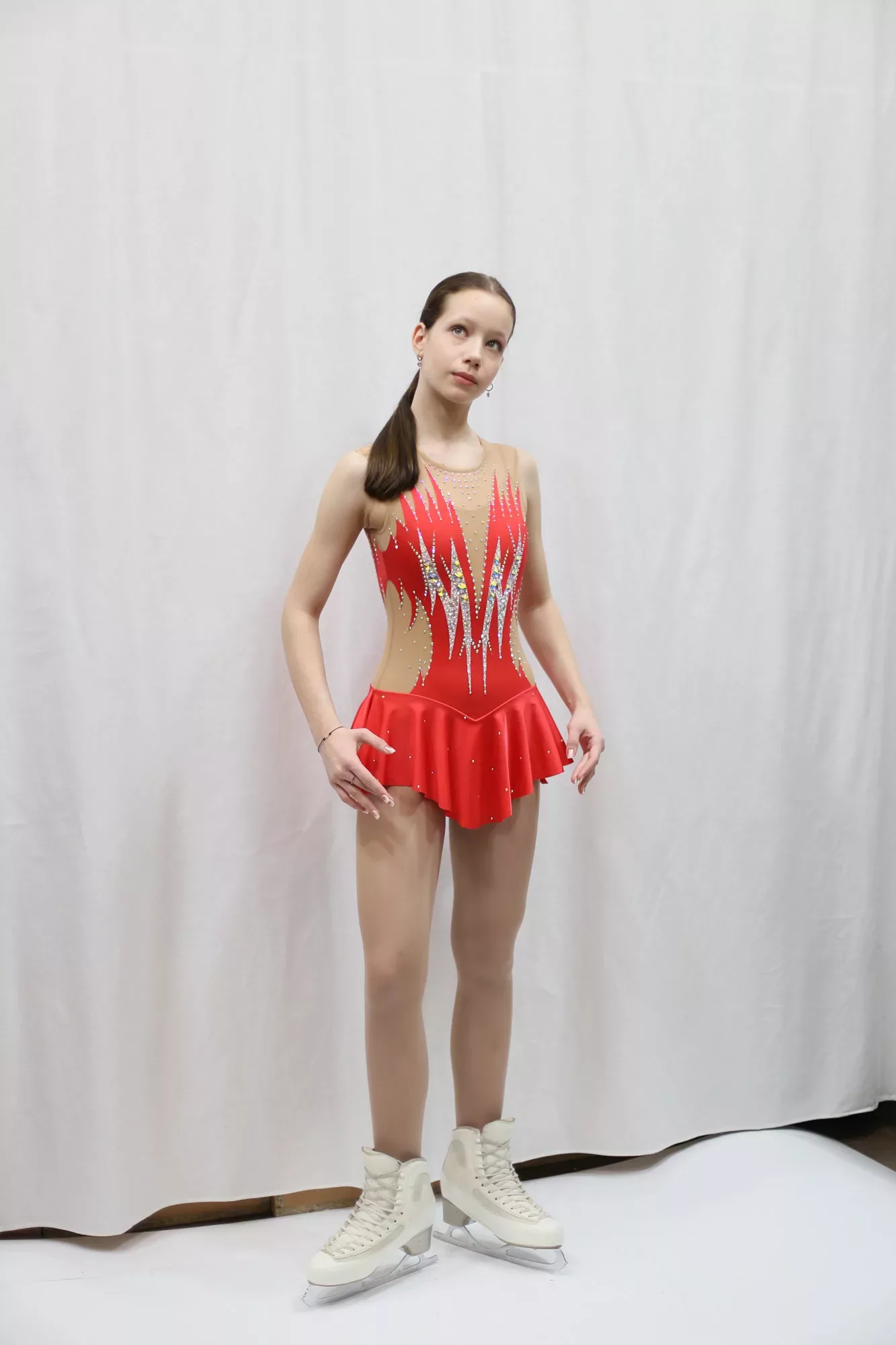 Robe de patinage artistique SGmoda Style : A24 / Rouge Robes