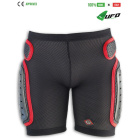 UFO PLAST Made in Italy - Shorts acolchados para hombre, protección de cadera, acolchado de plástico - Negro con rojo